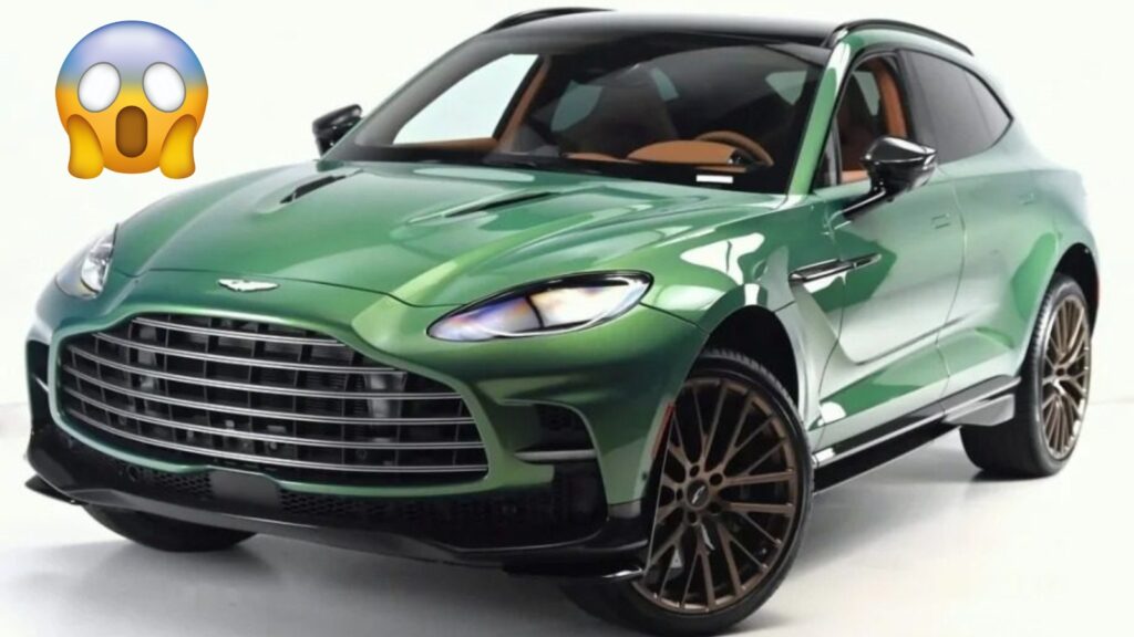 Aston Martin DBX S